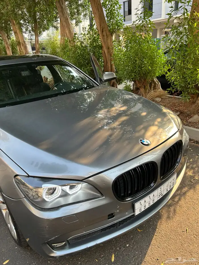 بي ام دبليو 730Li 17