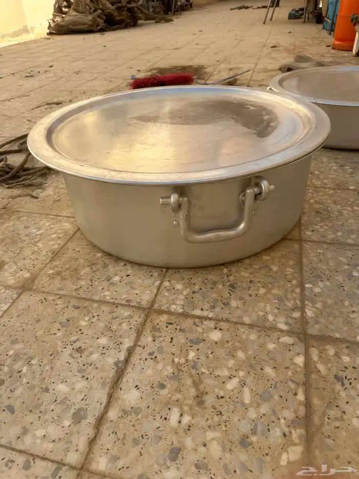 للبيع قدور مقلوبة نظيفة 7