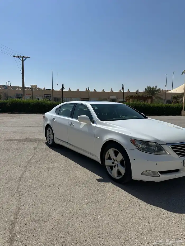 لكزس 460 LS 1