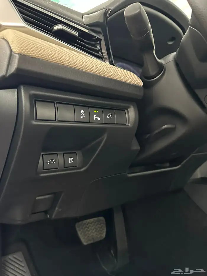 كامري تيتانيوم استاندر E موديل 2025 استلام فوري 8