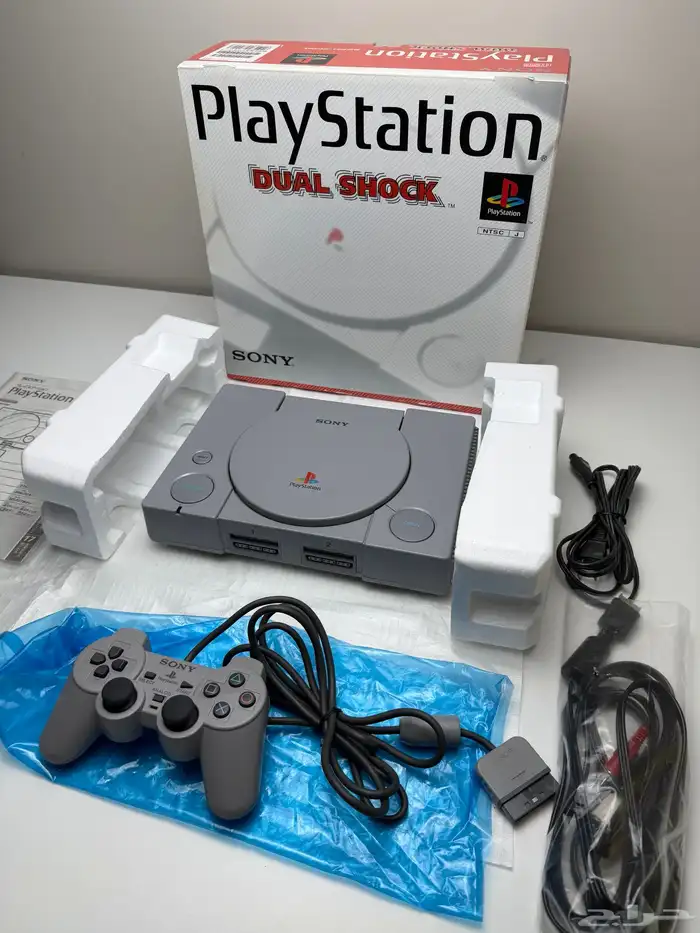 جهاز بلايستيشن 1 إصدار ياباني (SCPH-7000) 6