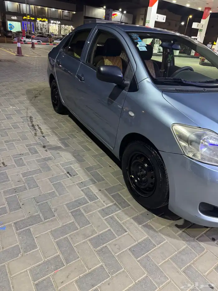 يارس للبيع جير عادي مديل 2013 2