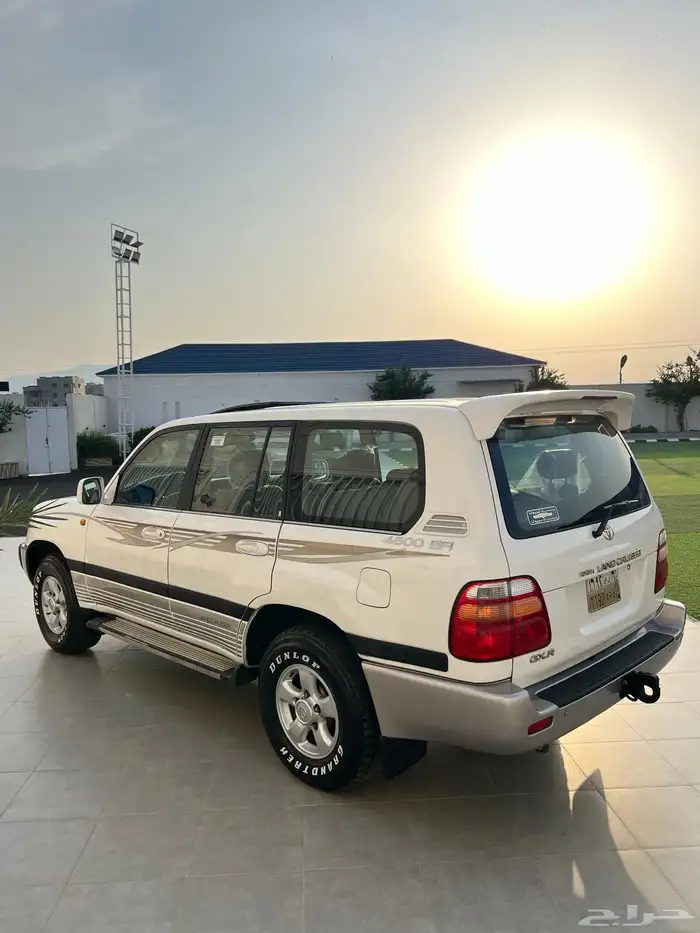 تويوتا لاندكروزر 2002 فل كامل 5