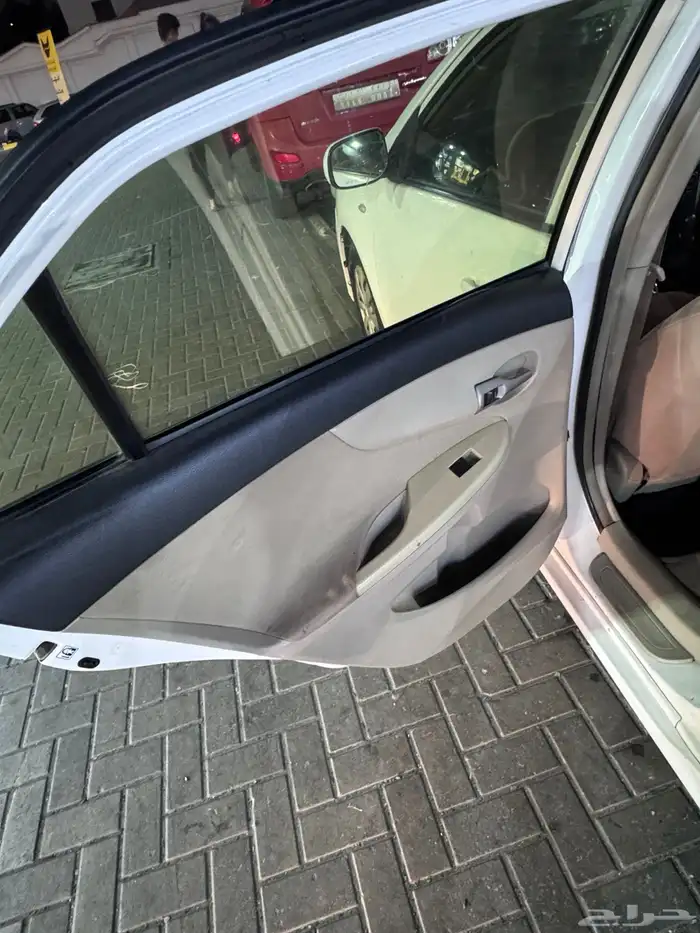 تويوتا كورولا 2013 للبيع 10