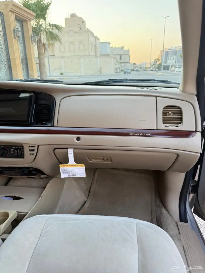 فورد كراون فكتوريا - 2012 سعودي ( استخدام شخصي ) 37