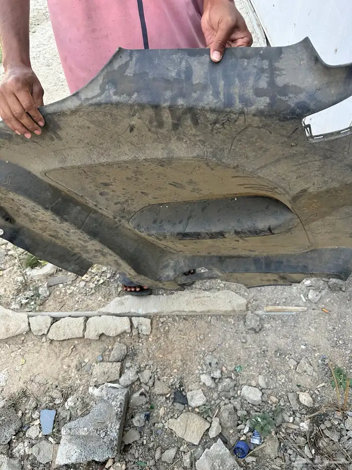 دوج سالنجر 2013قطع وكاله للبيع 35