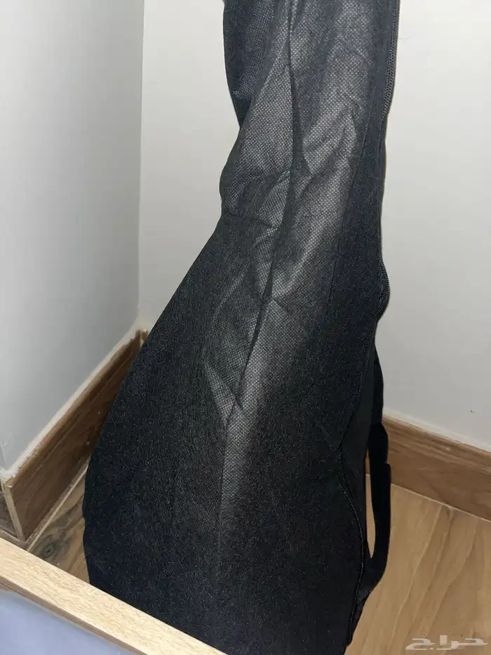 عود للبيع مصري جديد استخدام قليل جدا  شريته لي شهرين 0