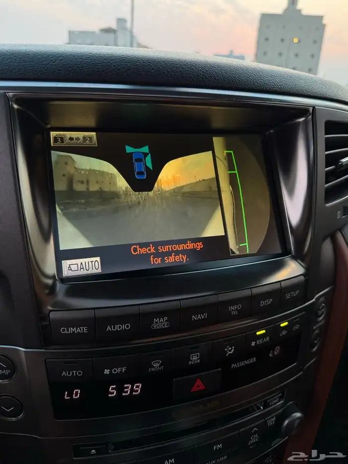 لكزس LX570 2011 بحالة الوكاله 21