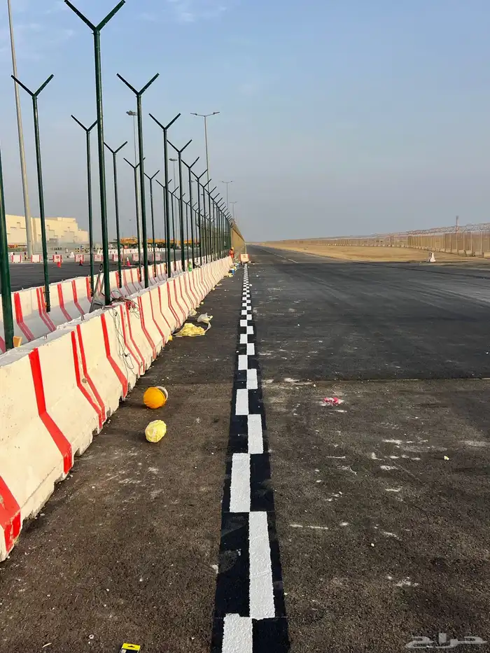 تخطيط طريق و مطارRoad and airport Markings 13
