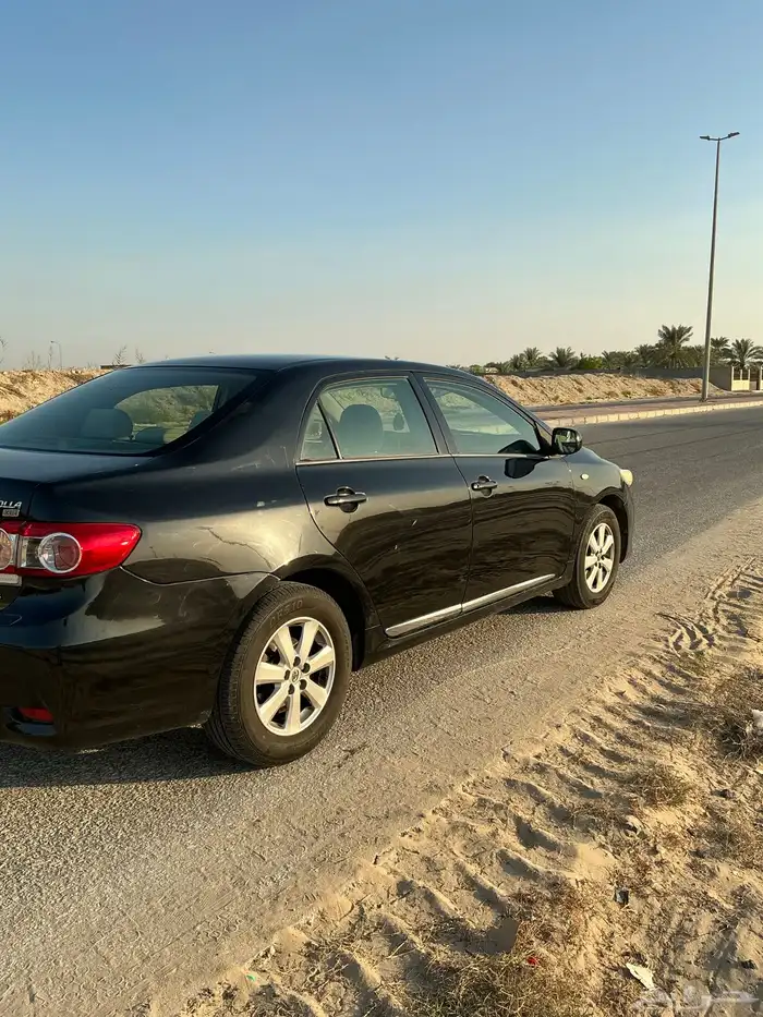 للبيع كورولا 2011 تماتيك 3