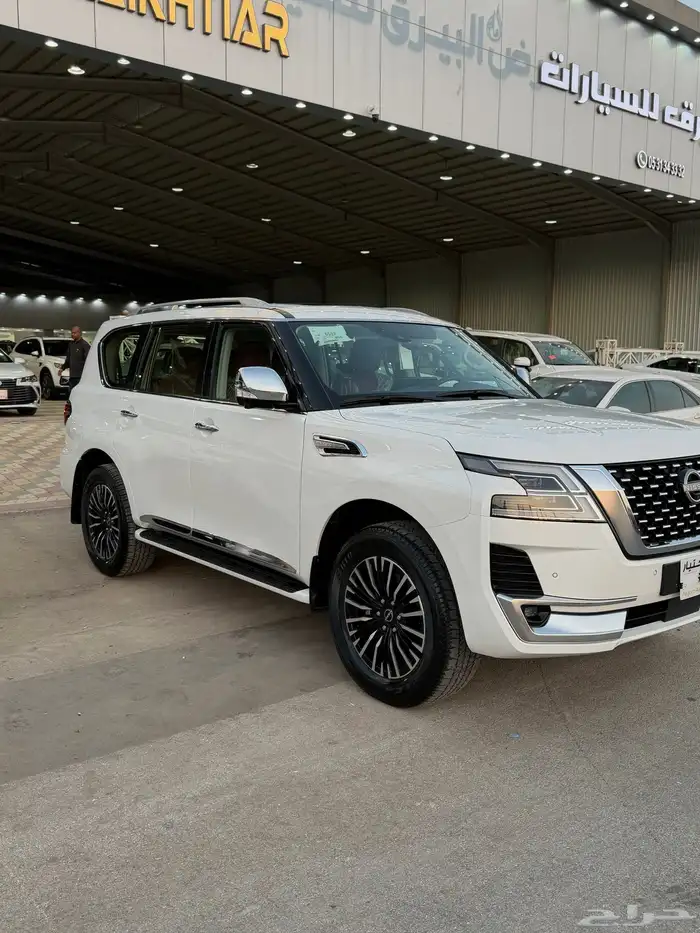 نيسان باترول 2024 بلاتنيوم - 6 سلندر عداد 36 الف كيلو فقط 2