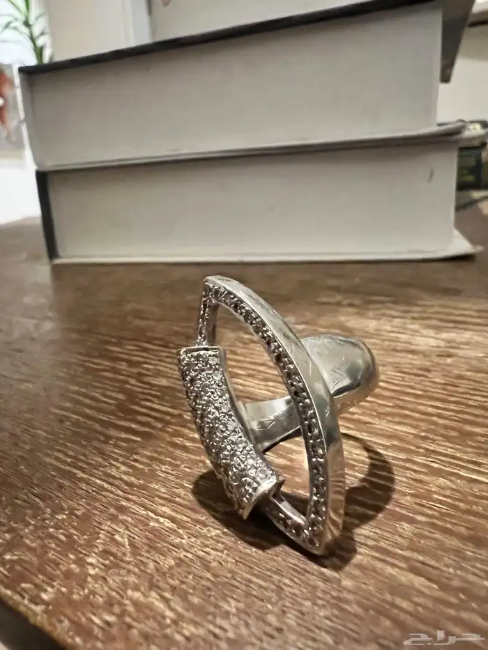 خاتم الماس له 23 سنه وزنه 12 5 0