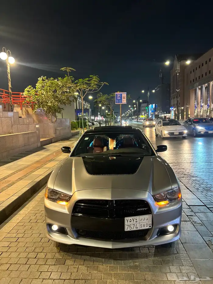 دوج تشارجر 7