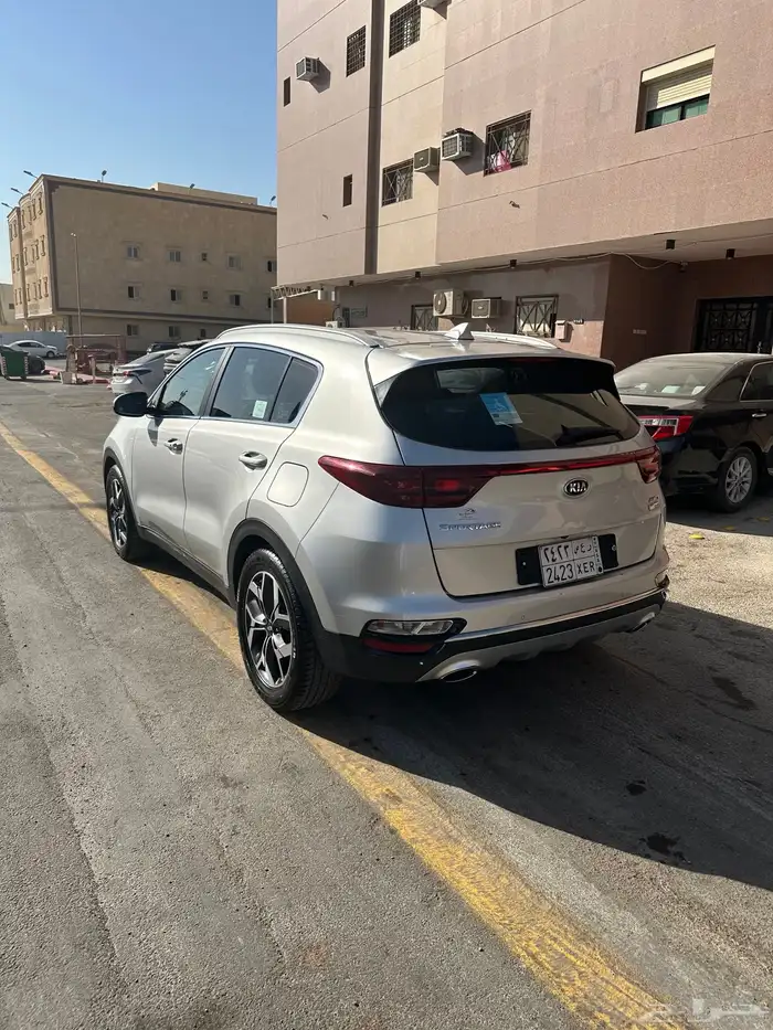 كيا . سبورتاج 8