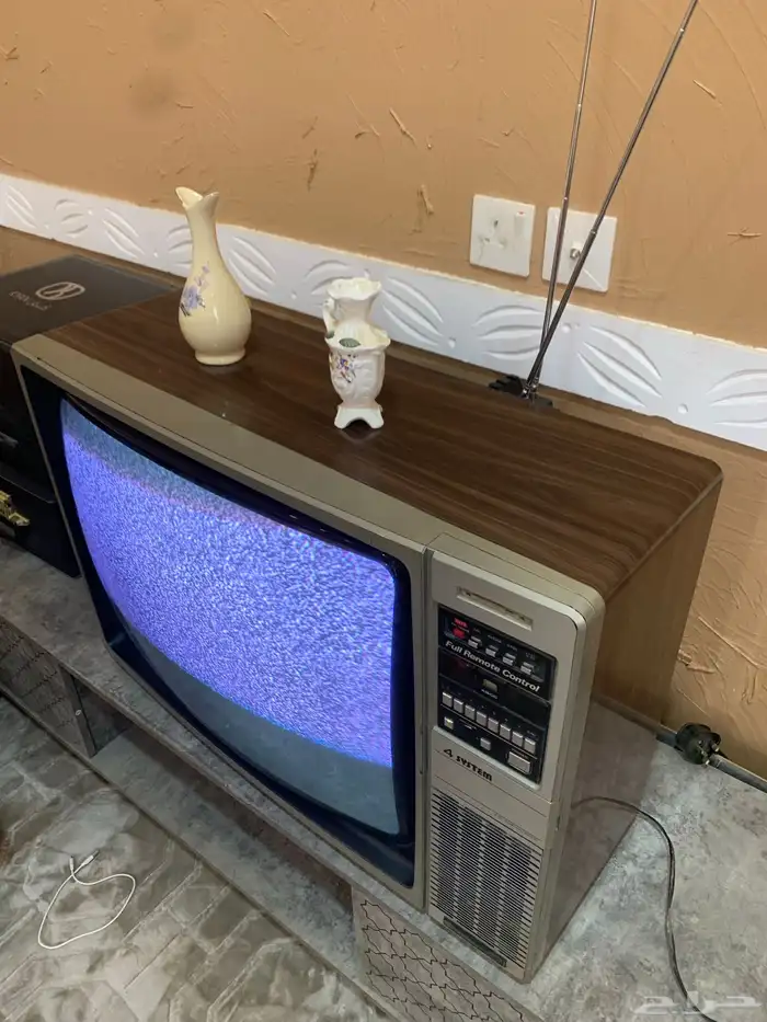 تلفزيون قديم 3