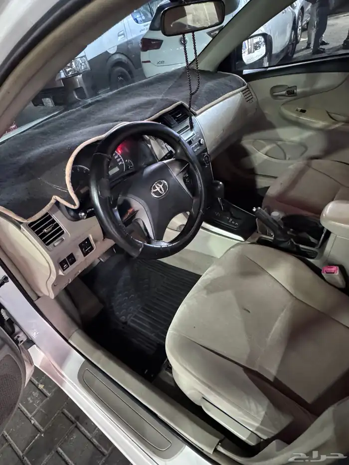 تويوتا كورولا 2013 للبيع 11