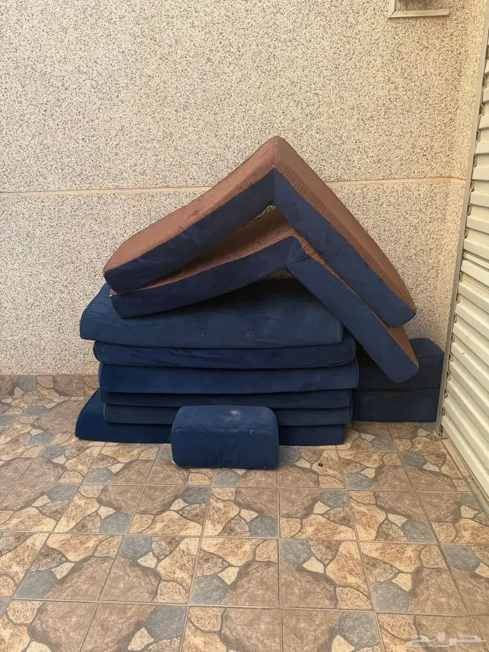 مساند للبيع 0