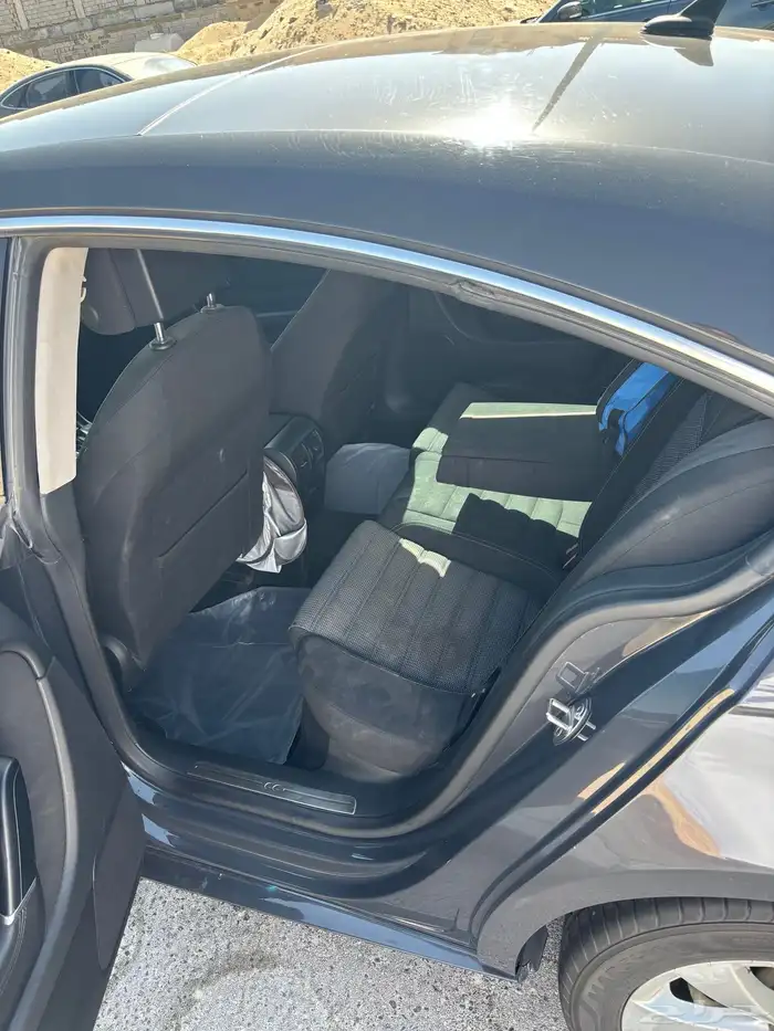 للبيع سياره فوكس فاجن مديل 2015 4