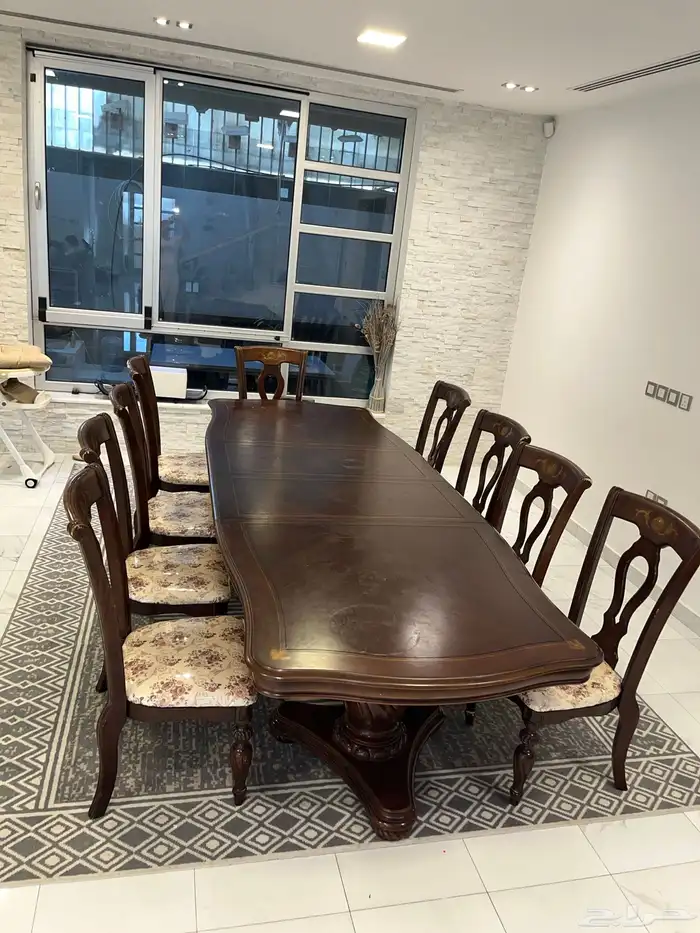 طاولة طعام 12 كرسي قابل للتقصير الى 8 كراسي 0