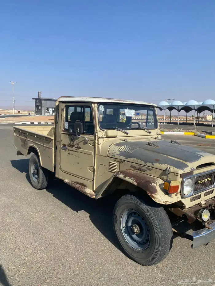 للبيع شاص 83 33