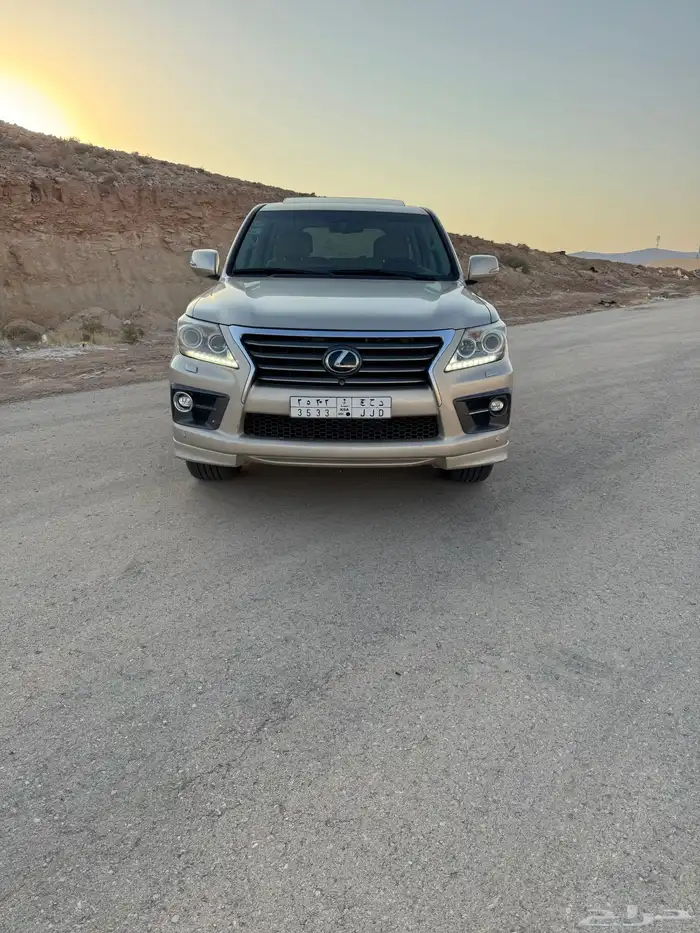 لكزس 2013 عبدالطيف جميل 1