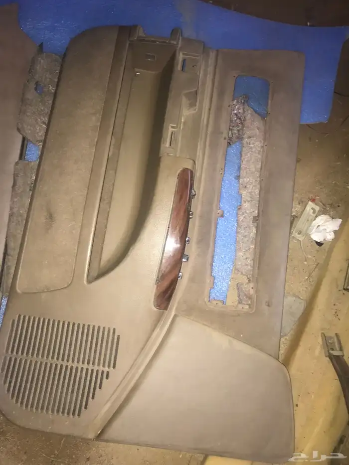 للبيع ديكورات ابواب العدد 3 بيج وكاله كابرس صابونه 94 1