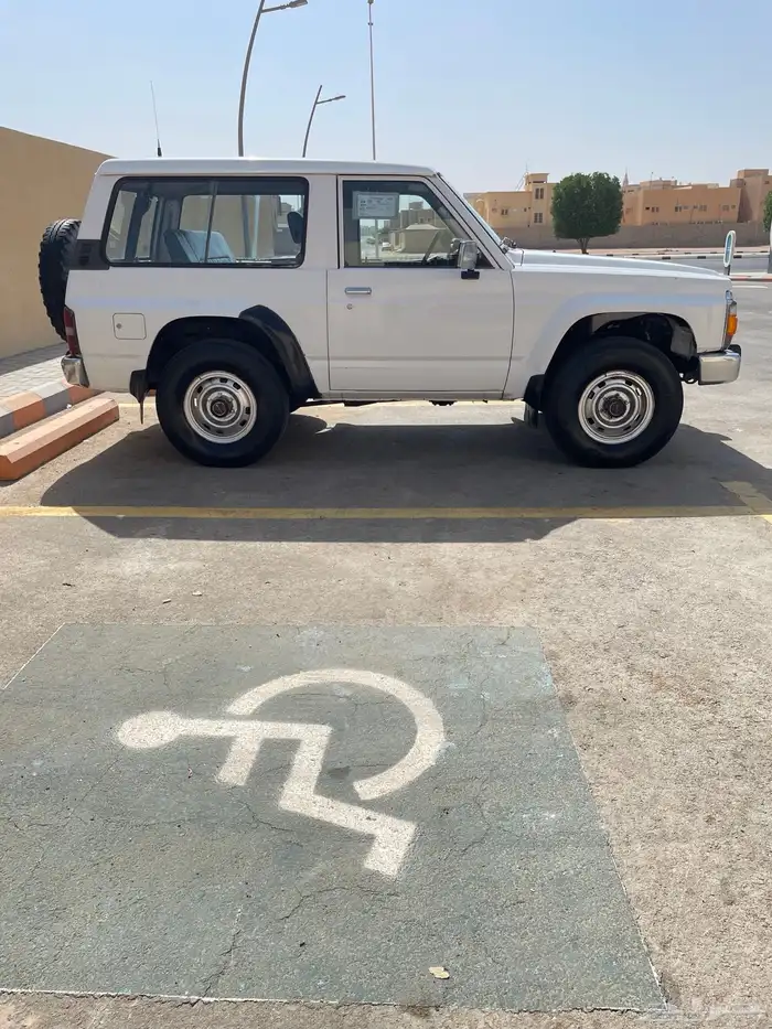 جيب باترول 90 1