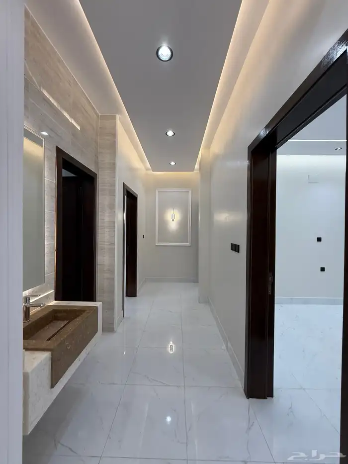 للبيع دور تمليك ارضي بحوش حى الزهور بالقرب من الدفاع المدنى 16