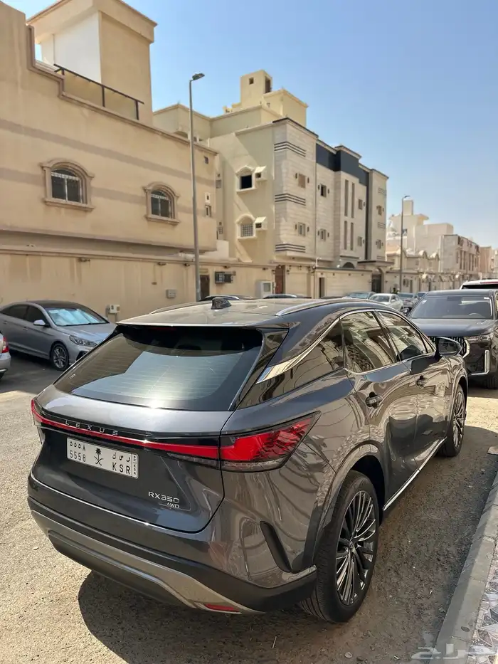 لكزس RX350 BB فل 2023 3