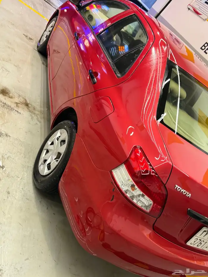 سياره تيوتا ياريس حاله فوق الممتازه جدا جدا 5