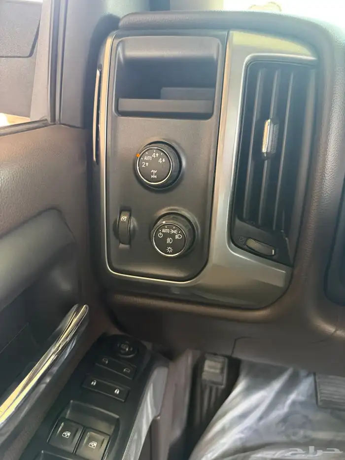 شيفروليه سلفرادو Z71 غمارتين موديل 2014 مخزن 22