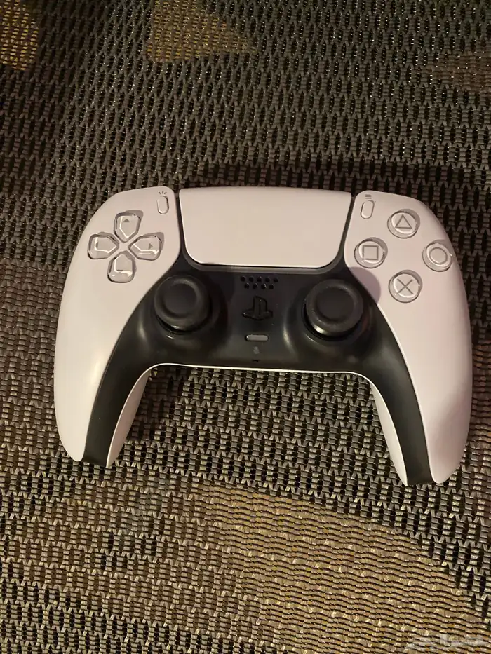 سوني 5 استخدام شهرين مع ضمانه 2