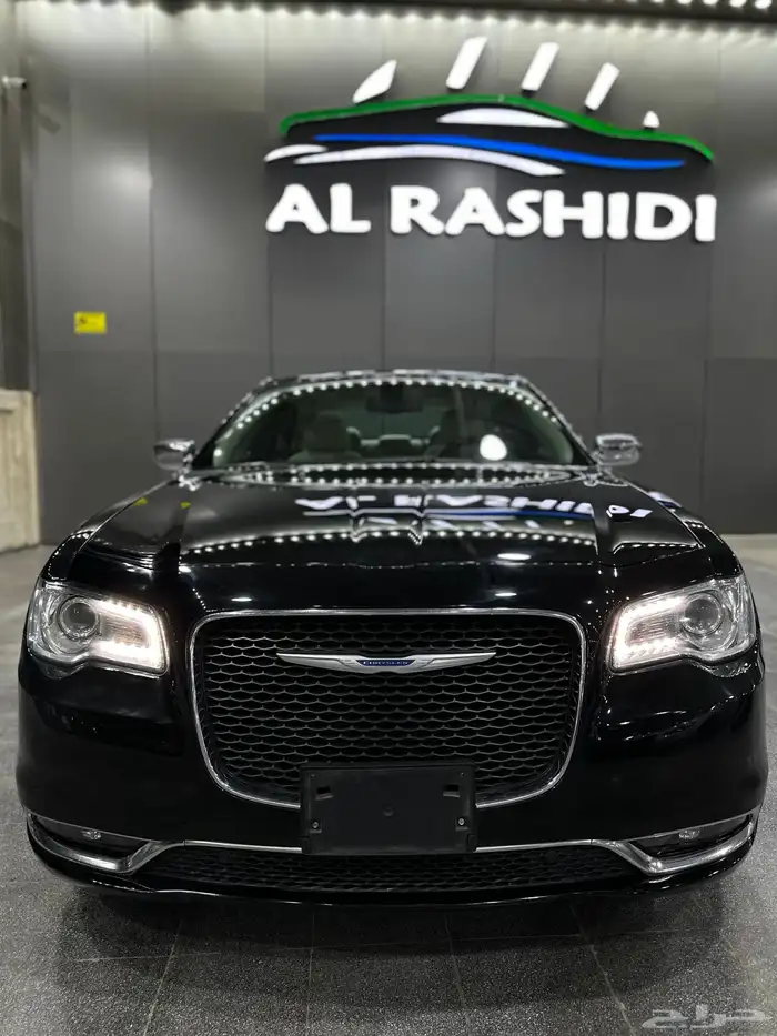 كرايزلر C300 اسود 2021 هيمي V8 5.7 معرض(عبيد الرشيدي) 14