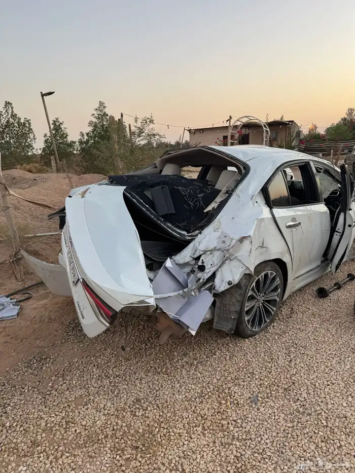 كورولا 2023 فل كامل ماكينة كبيرة تشليح 14