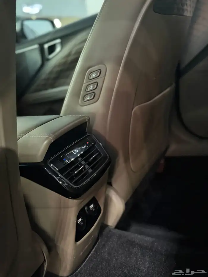 كيا k8 موديل 2022 27