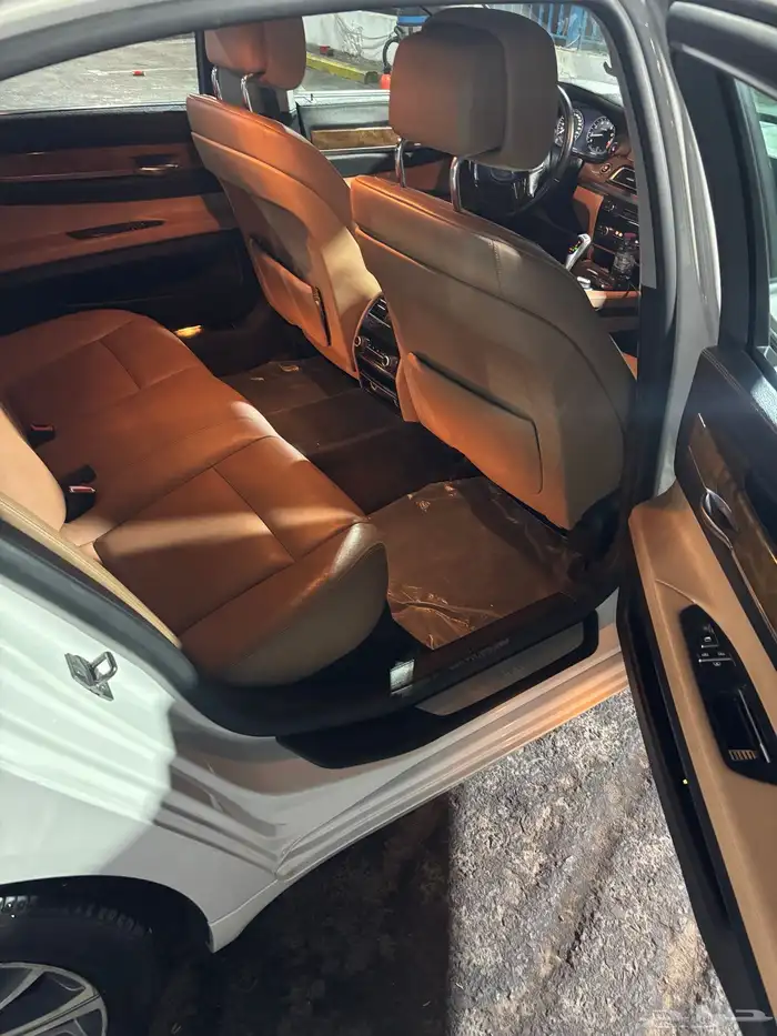 للبيع بي ام دبليو 730 15