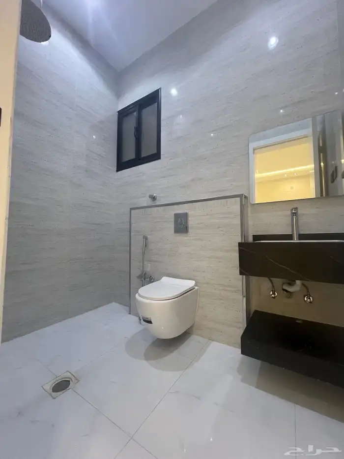 للبيع شقة ارضية فاخرة شمال التضامن 16