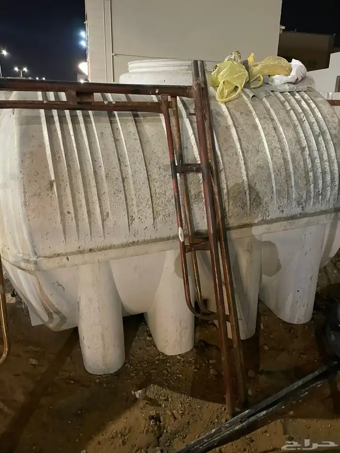 عدد 2خزان ماء 4000 لتر ( الزامل) 1