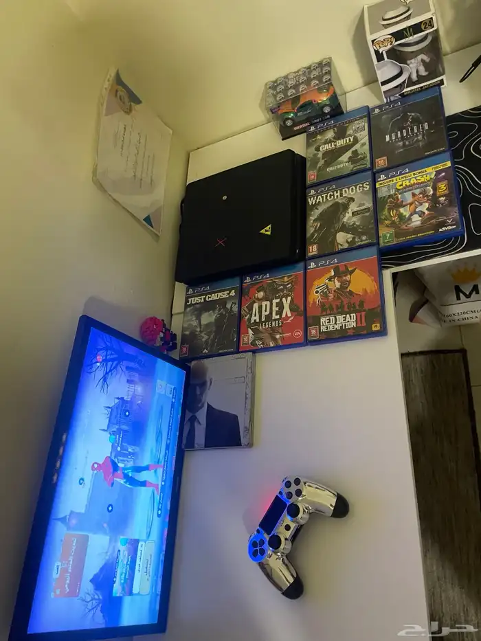 سوني فور مع يد 8 اشرطة سوني   حساب فورت نايت 137 سكن   شاشة 12