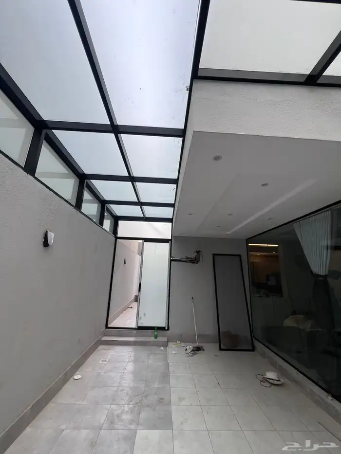 ألمنيوم  سكاي لايت 4