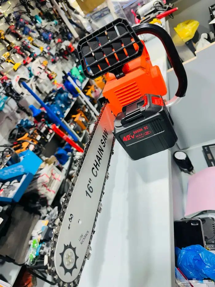 منشار حطب شحن 0