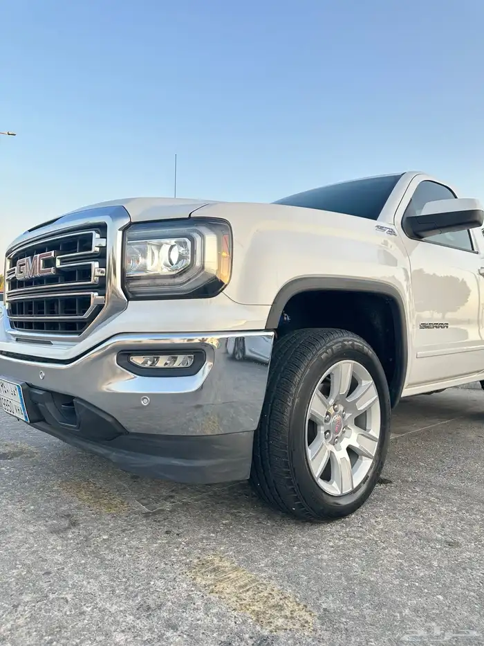 للبيع جمس سييرا 2018 غماره Z71 دبل 4X4 فل 19