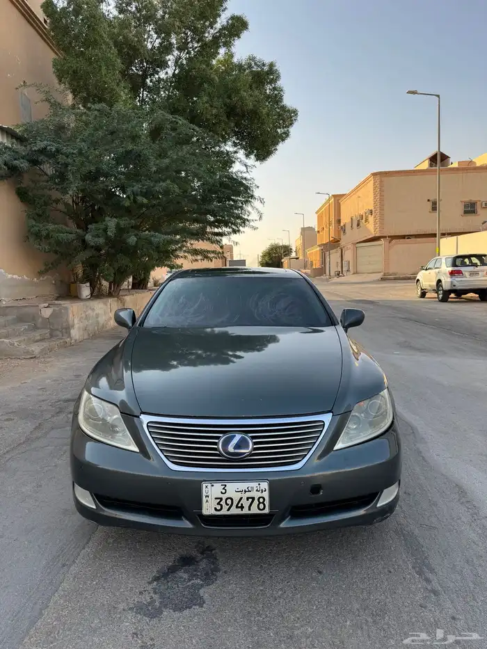 لكزس 260 2008 4