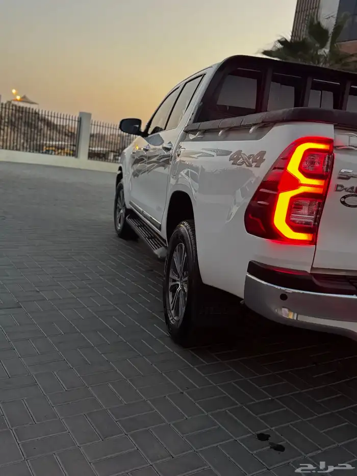 هايلكس دبل ديزل غمارتين 9