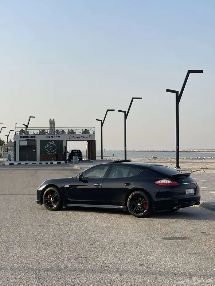 بورش باناميرا 2012 9