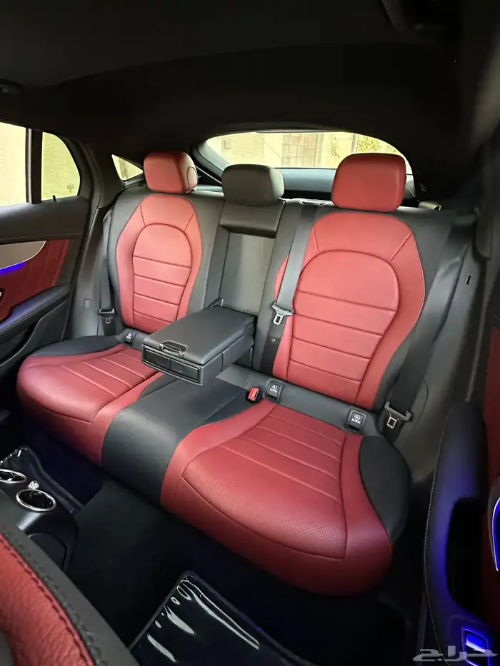 مرسيدس GLC200 كوب بحاله الوكاله ماشي 47 الف فقط 15