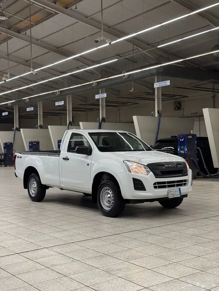 للبيع ايسوزو ديماكس 2022 نظيف دبل . 5