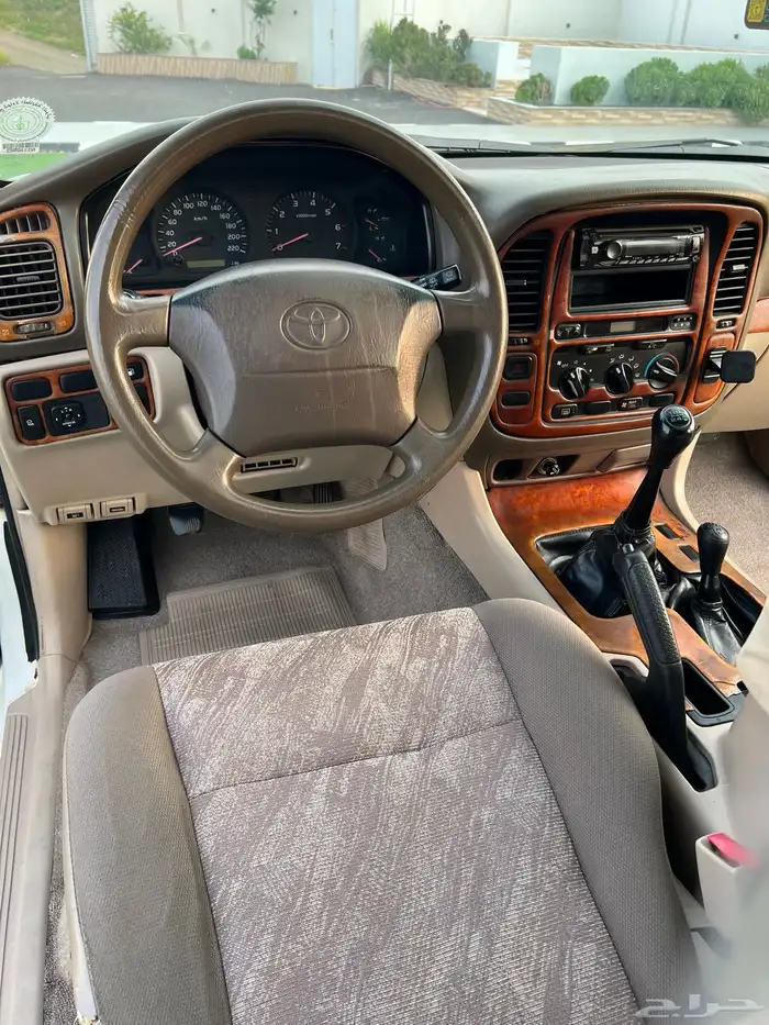 تويوتا لاندكروزر 2002 فل كامل 46