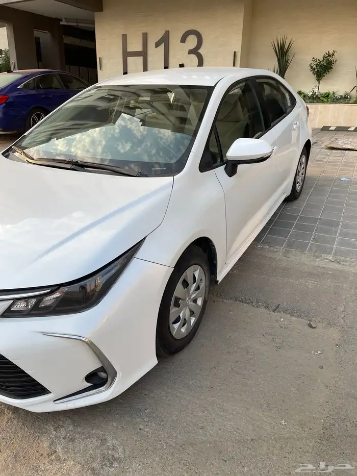 تويوتا كورولا XLI 1.5 ستاندر بنزين 2022 31