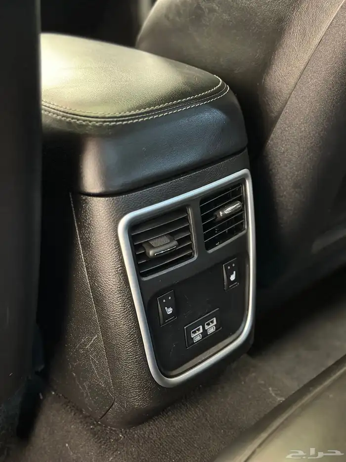 دودج تشارجر RT بريميوم 2022 12